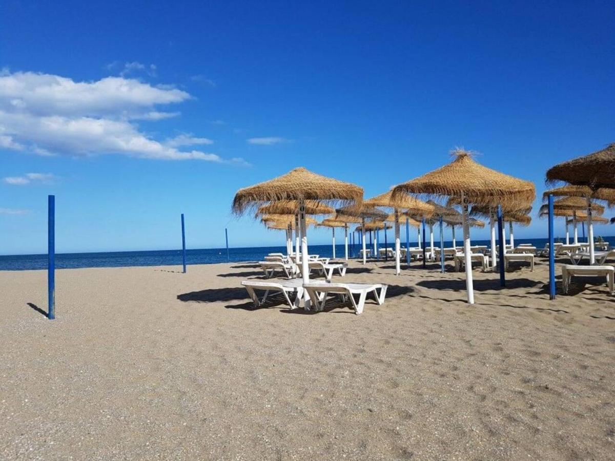 Apartment Fuengirola, Boliches - Right On The Beach.