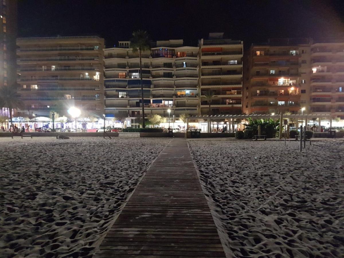 Apartment Fuengirola, Boliches - Right On The Beach.