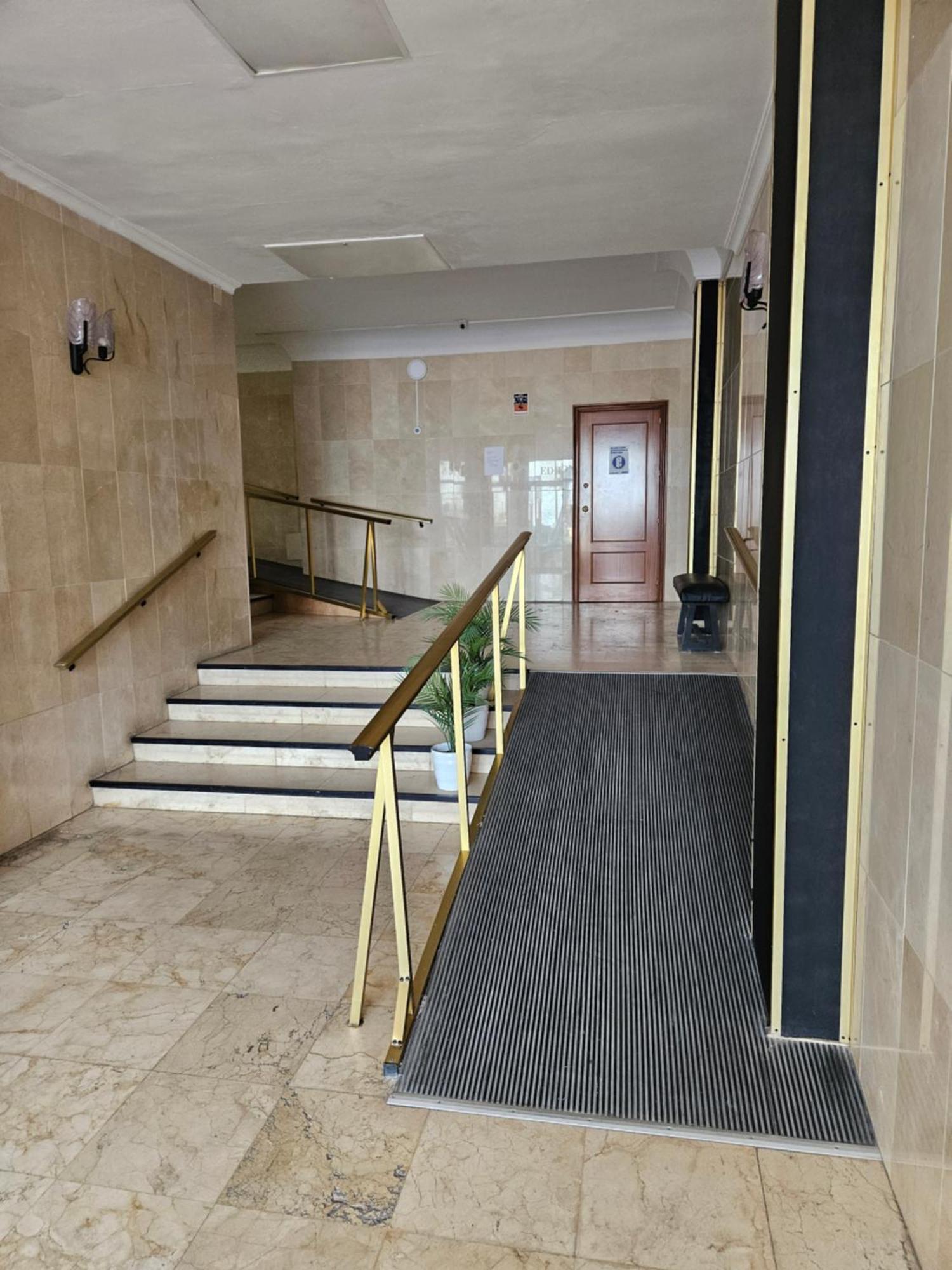 Fuengirola, Boliches - Right On The Beach. Fuengirola